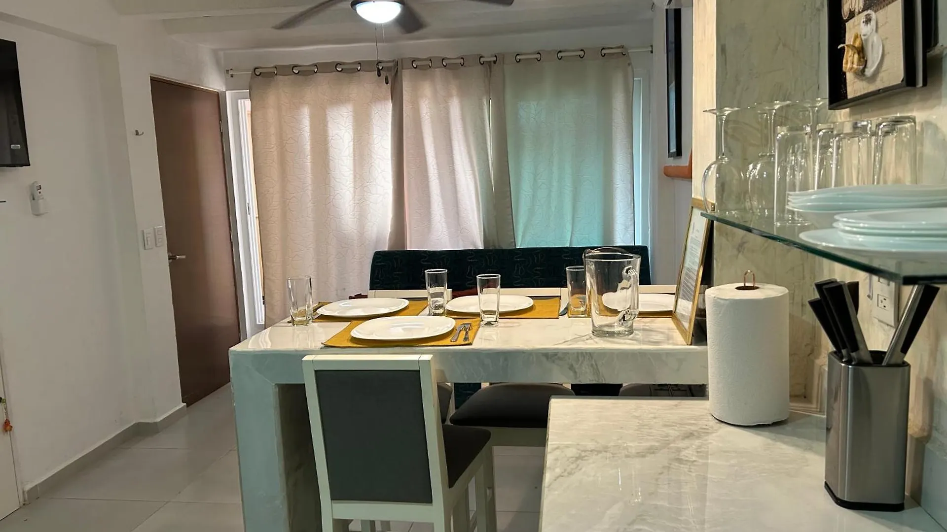 アパート Porto Regina Suite カンクン